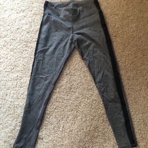 Gray workout leggings